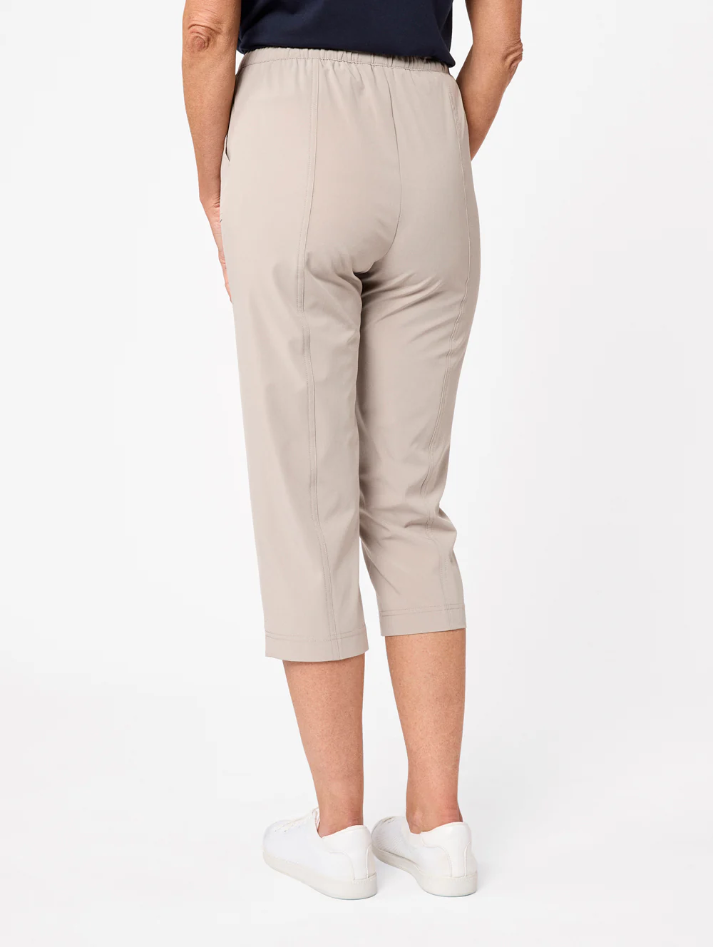 Eureka 3/4 Pant - Image 5