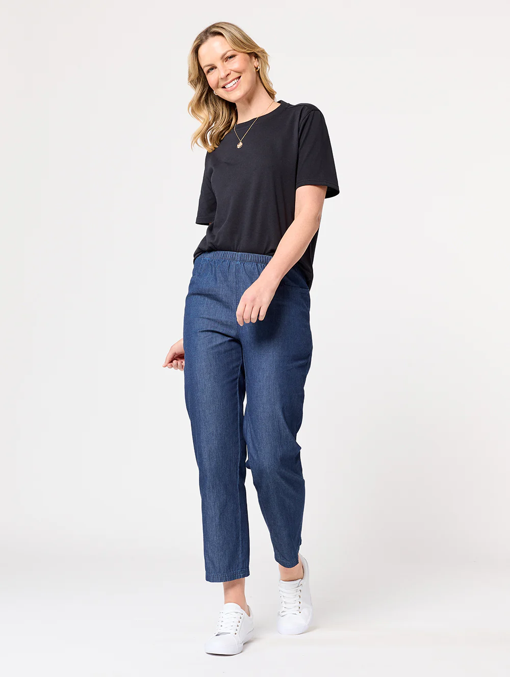 Kinnersly Crew Neck Tee - Image 4