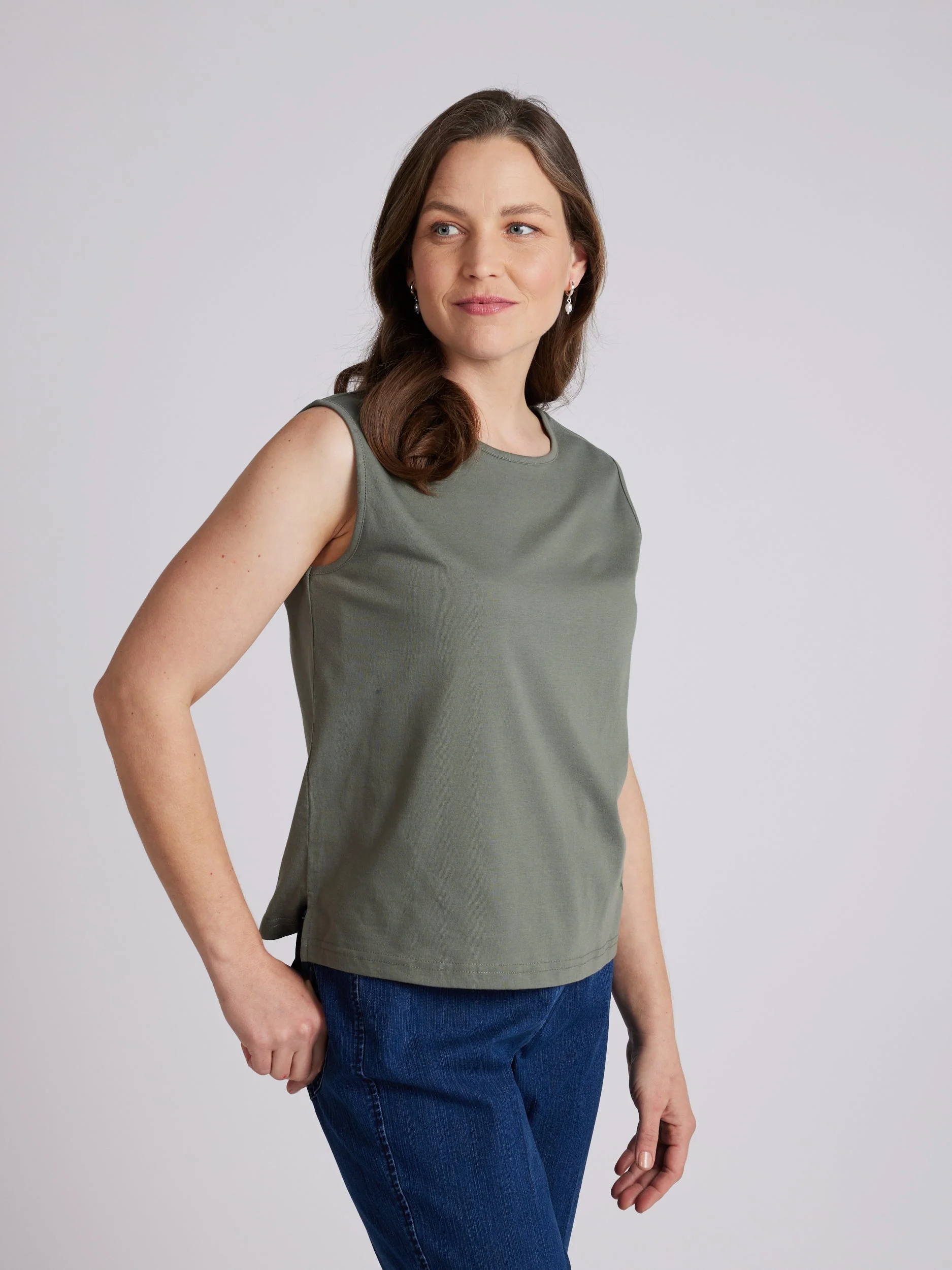 Kinnersly Tank Short Length - Image 3