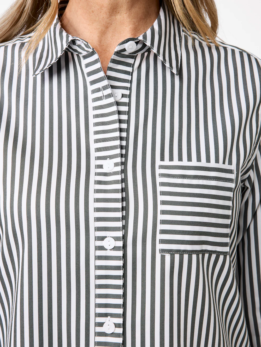 Lindie 3/4 Sleeve Shirt - Image 3