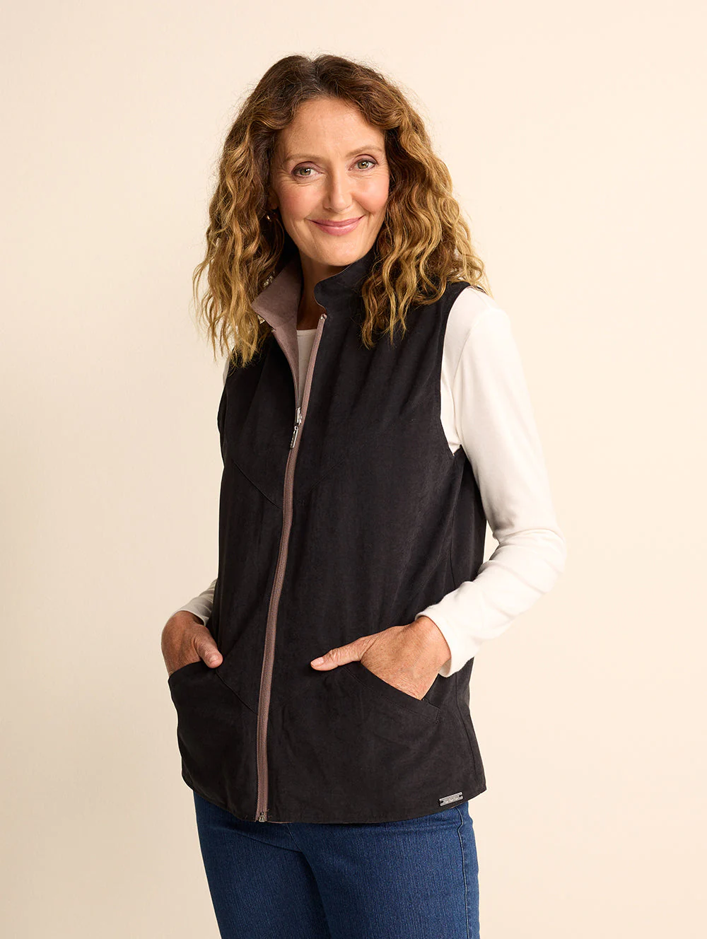 Microfibre Reversible Vest - Image 4