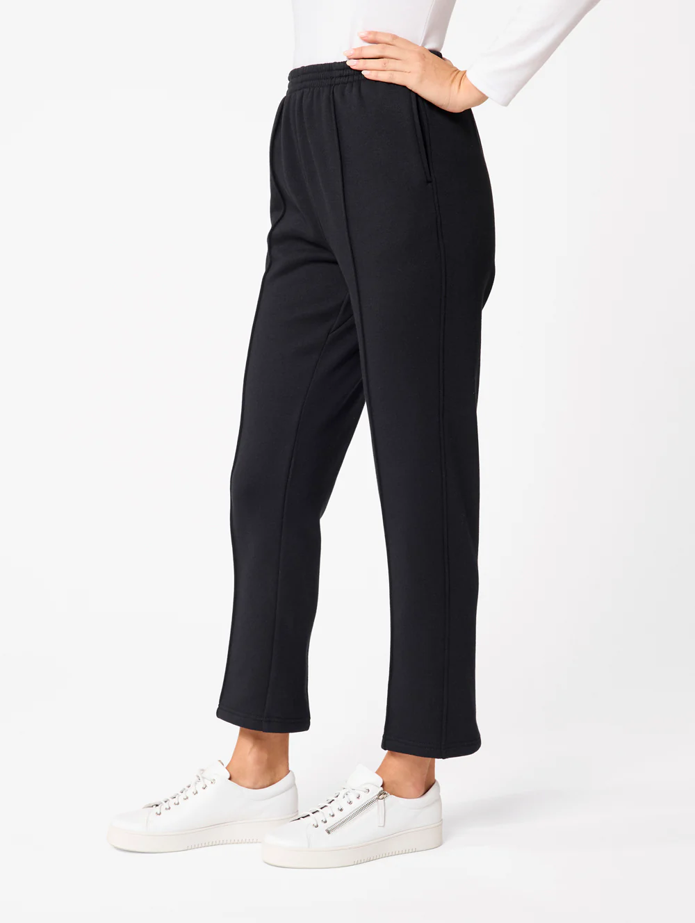 Snowy Mt Fleece Short Pant - Image 3