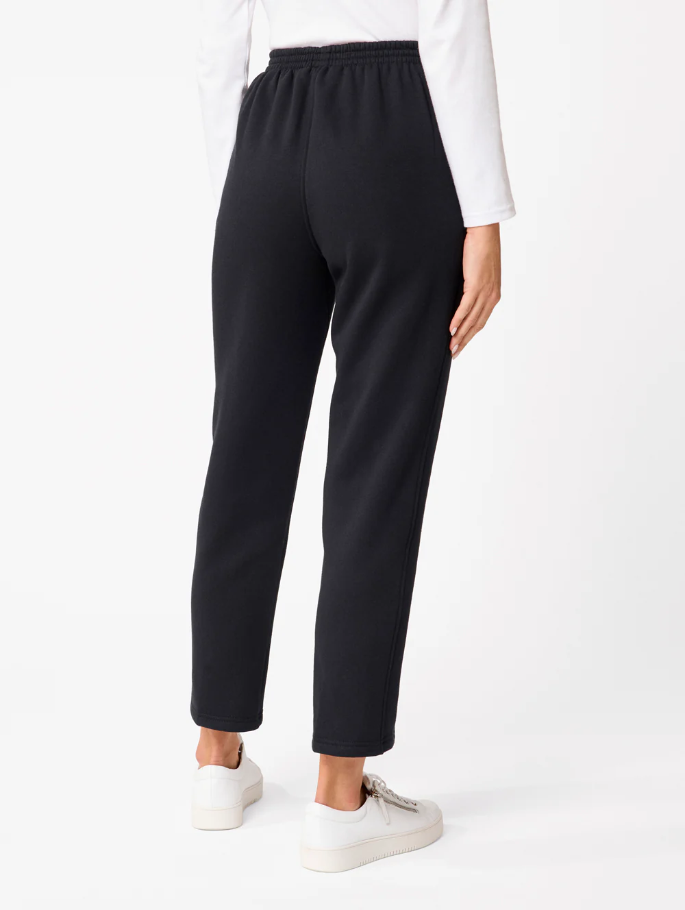 Snowy Mt Fleece Short Pant - Image 4