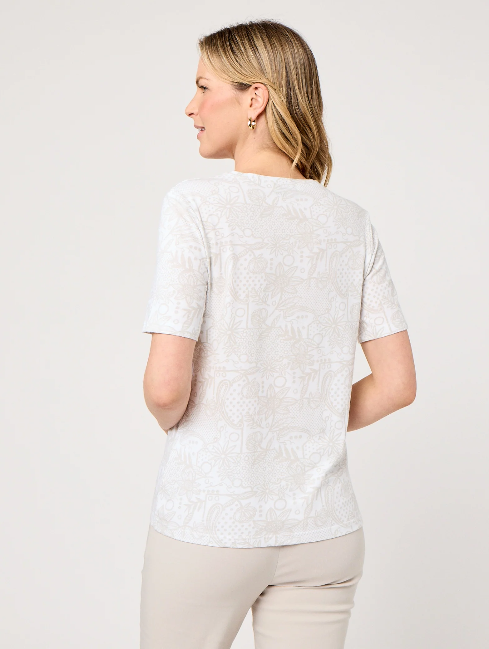 Delphi V Neck Top - Image 3